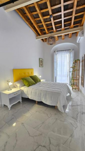 Don Roman Suites en pleno centro by Sanlúcar Housing